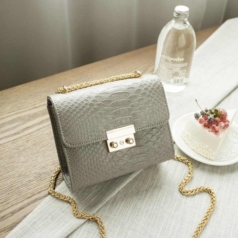 Sale!💙Cute Alligator Crocodile Leather Bag Blue - Picture 5 of 8